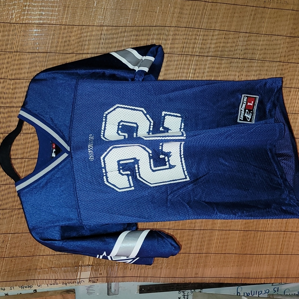 90s. Emmitt Smith. Dallas Cowboys. Size 14/16. Made of USA components.
